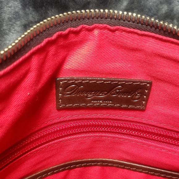 Dooney and bourke crossbody - Picture 3 of 4